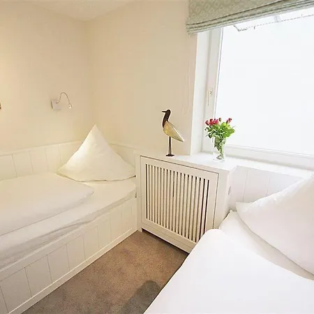 Haus-kaept-n-hein-cors-eg-ug Apartment *